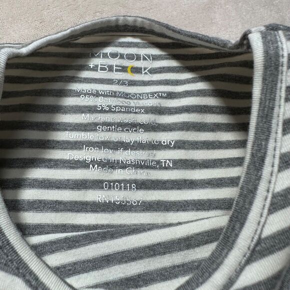 Moon + Beck Gray/White Striped 2/3T Sleeveless Kangaroo Pocket Romper New - Picture 8 of 8